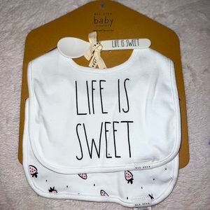Rae Dunn bibs and spoon set